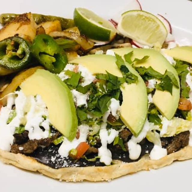 Carne Molida / Ground Beef Huarache.