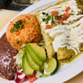 Pollo / Chicken Enchilada