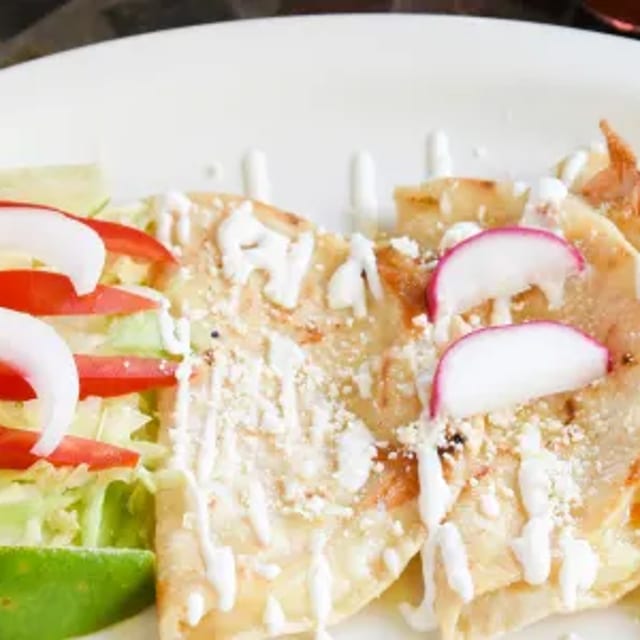 Quesadillas Doradas / Golden Fried Quesadillas.
